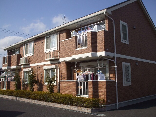 アルストロメリアＢの物件外観写真