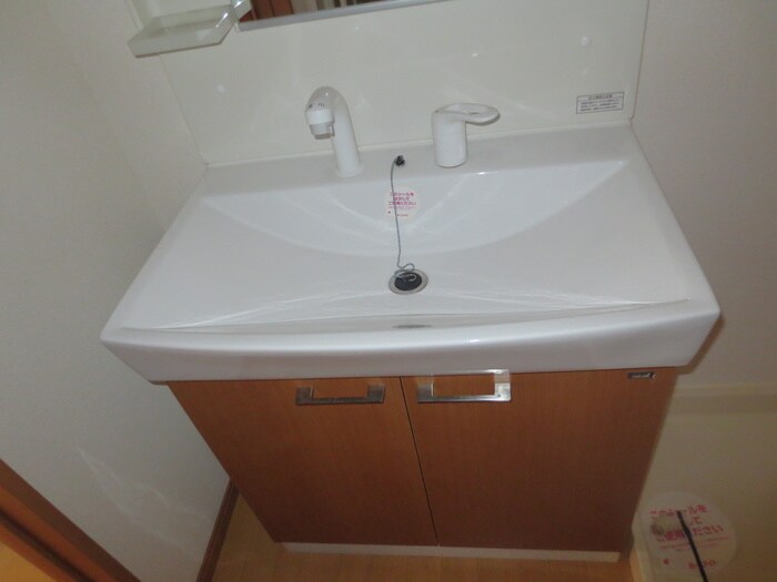 物件内観写真15　(洗面)