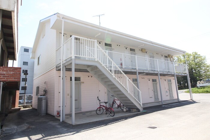 物件外観写真3　(外観写真)