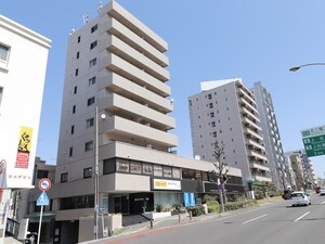 サン・東山公園ウエスト外観写真