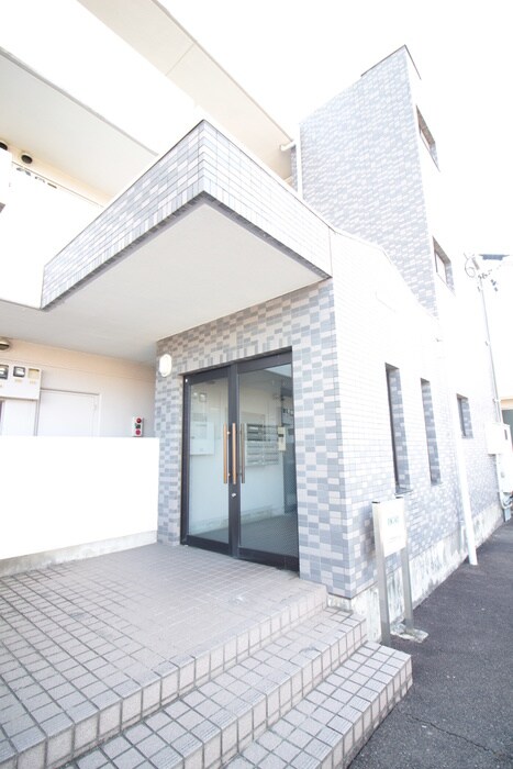 アカデミーコート　アルキメデスのエントランス部分