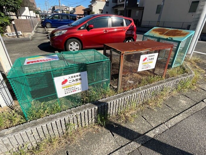 物件外観写真6　(建物設備)