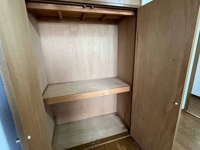 物件内観写真15　(収納)