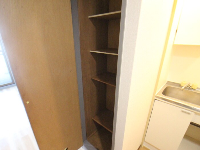 物件内観写真10　(靴箱)