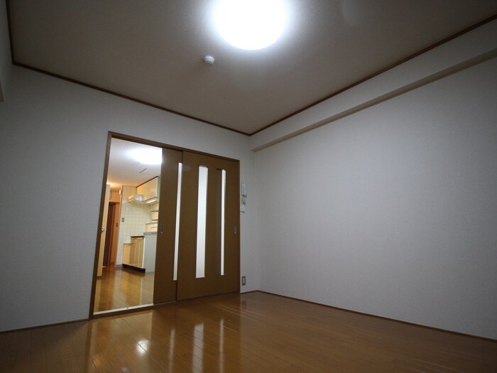 物件内観写真15　(居室)