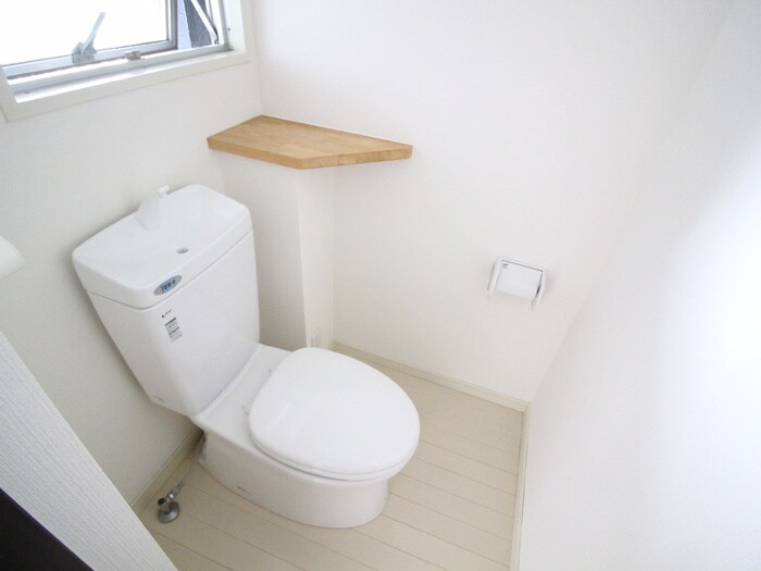 物件内観写真12　(トイレ)