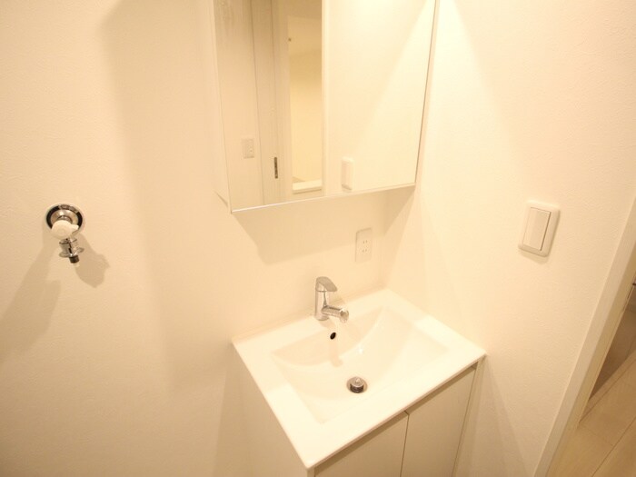 物件内観写真12　(洗面)