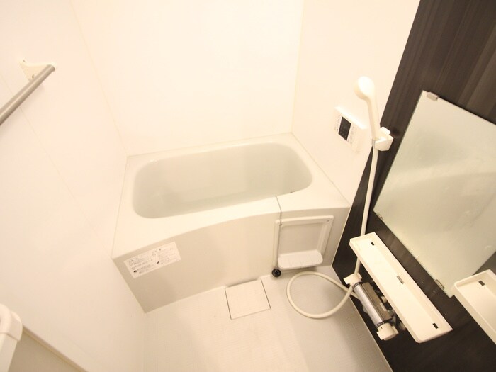 物件内観写真13　(バス／シャワールーム等)