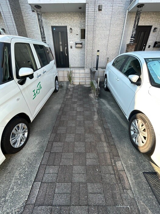 物件外観写真6　(外観写真)