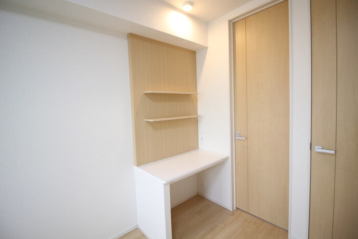 物件内観写真8　(内観写真)