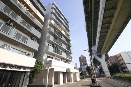 エスポワール名古屋外観写真