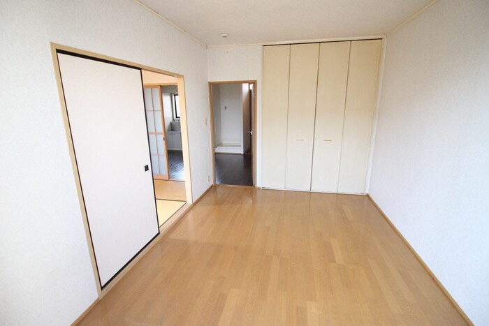物件内観写真7　(居室)