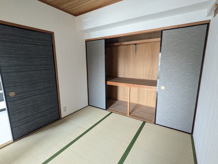 物件内観写真22　(居室)