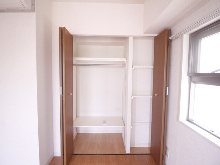 物件内観写真9　(収納)