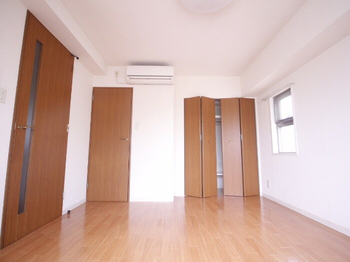 物件内観写真10　(内観写真)