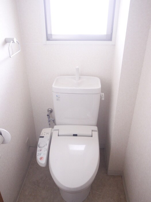 物件内観写真14　(トイレ)