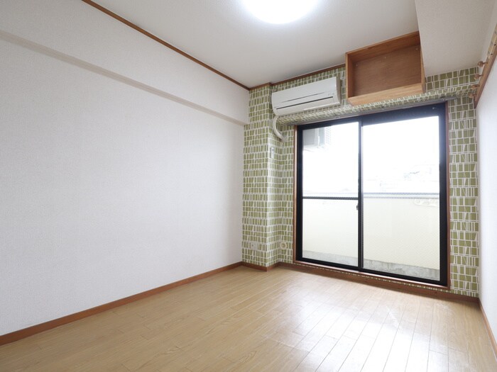 物件内観写真13　(居室)