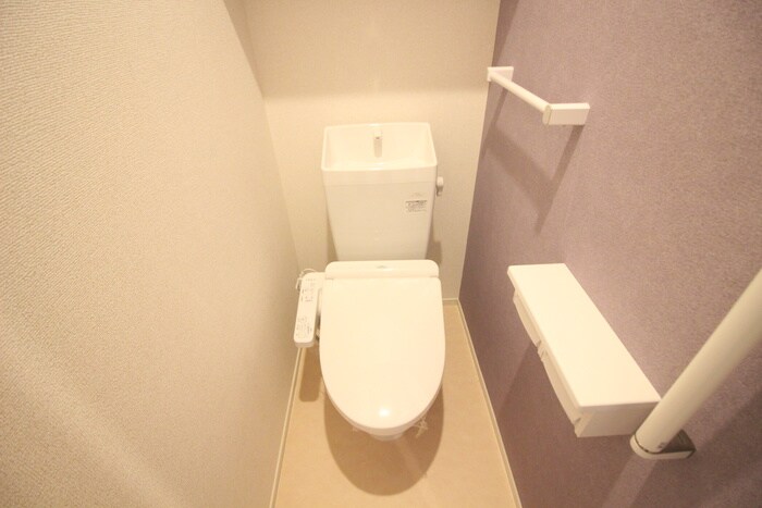 物件内観写真19　(トイレ)