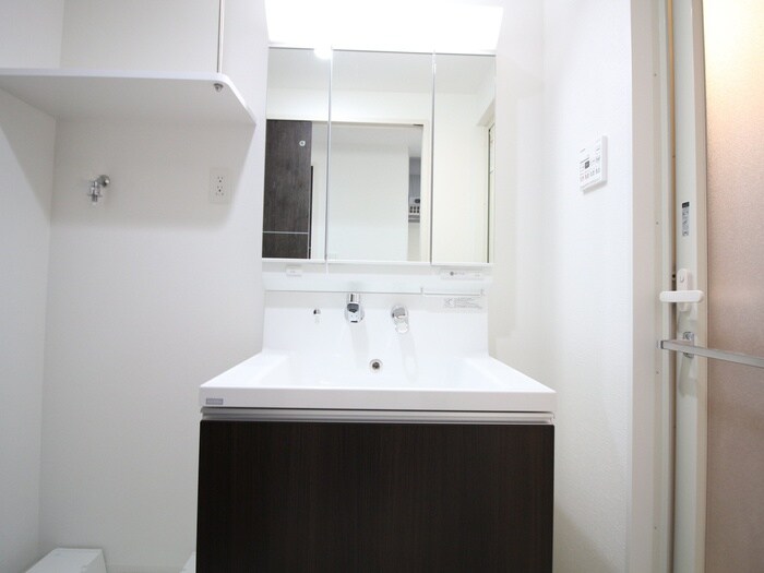 物件内観写真13　(洗面)