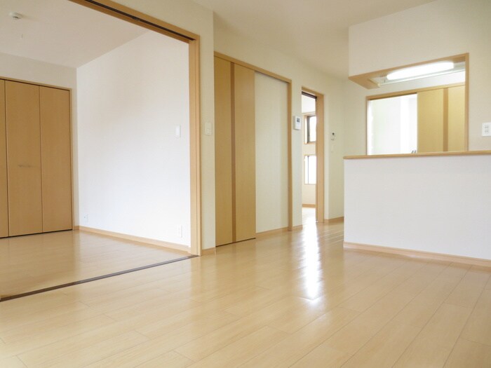 物件内観写真7　(居室)