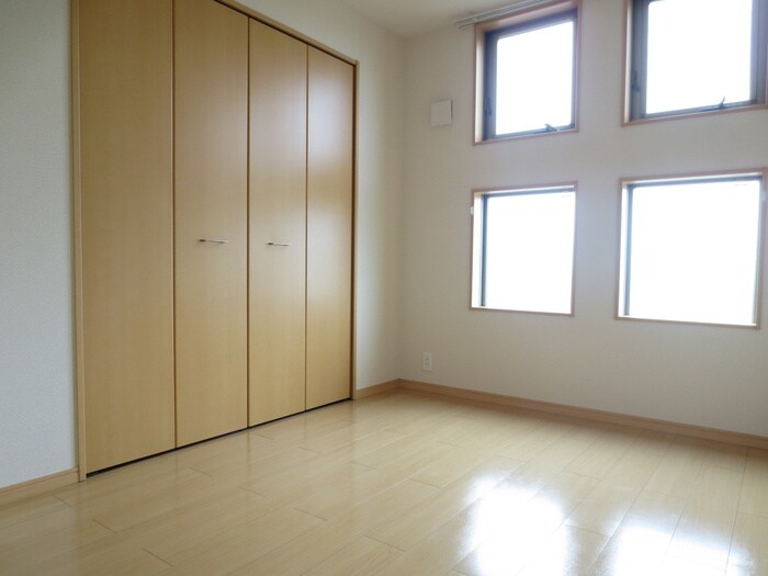 物件内観写真17　(居室)