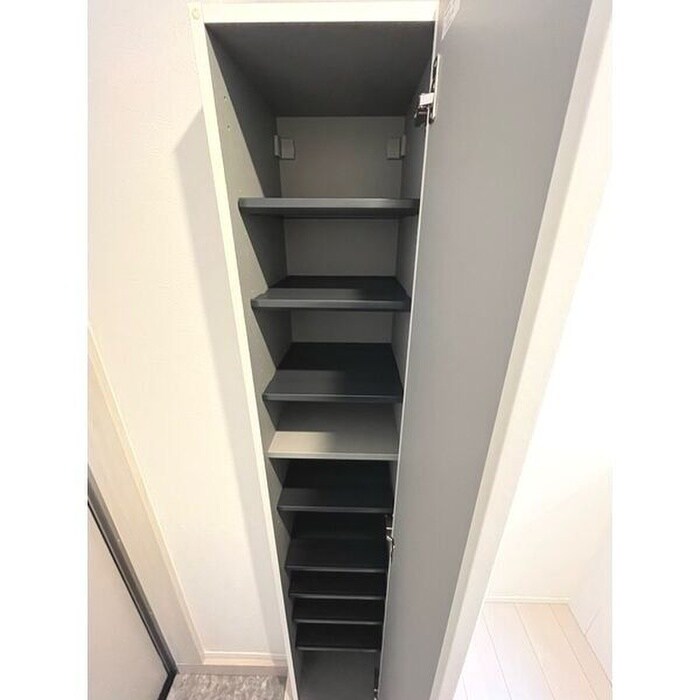 物件内観写真12　(靴箱)