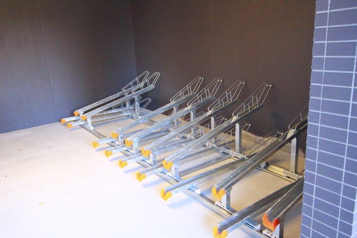 物件外観写真5　(駐輪場)