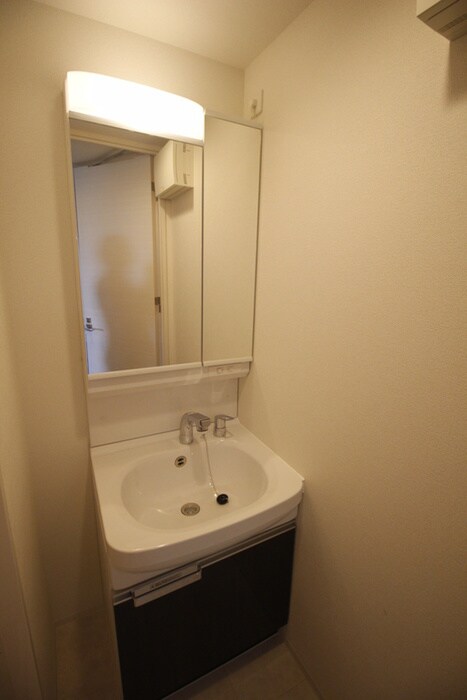 物件内観写真11　(洗面)