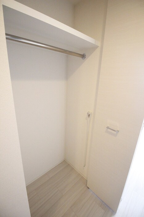 物件内観写真13　(収納)