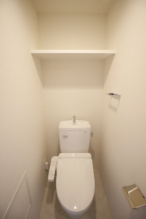 物件内観写真14　(トイレ)