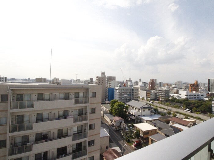 物件内観写真16　(室内からの展望)