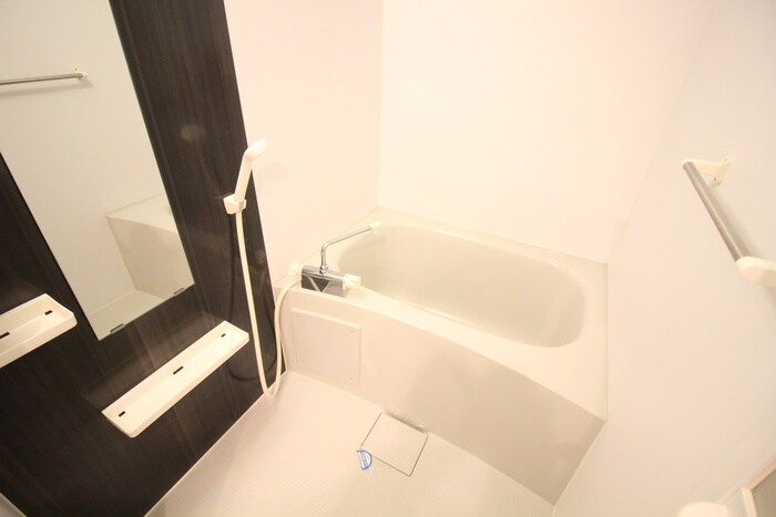 物件内観写真11　(バス／シャワールーム等)