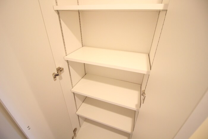 物件内観写真18　(靴箱)