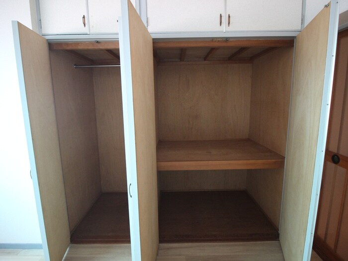 物件内観写真12　(収納)