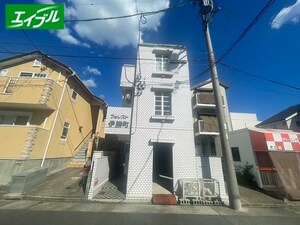 フォレスト伊勝外観写真