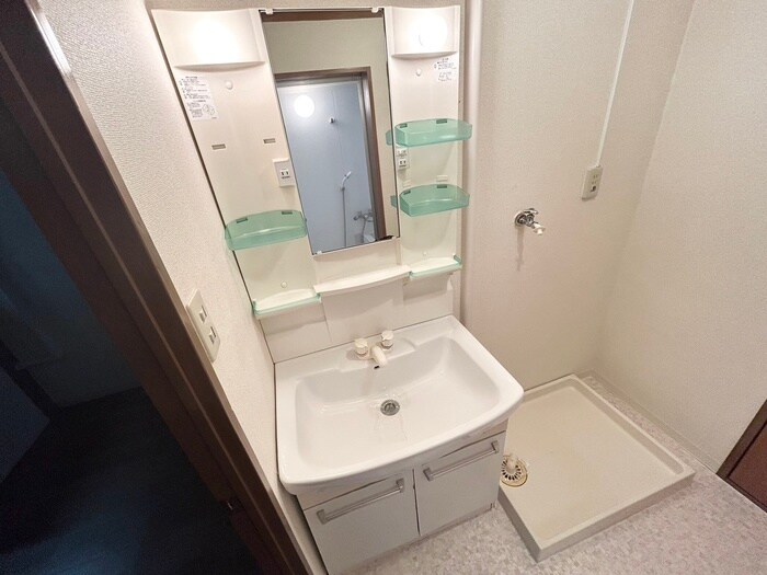 物件内観写真11　(洗面)