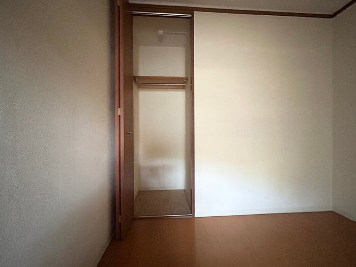 物件内観写真21　(収納)