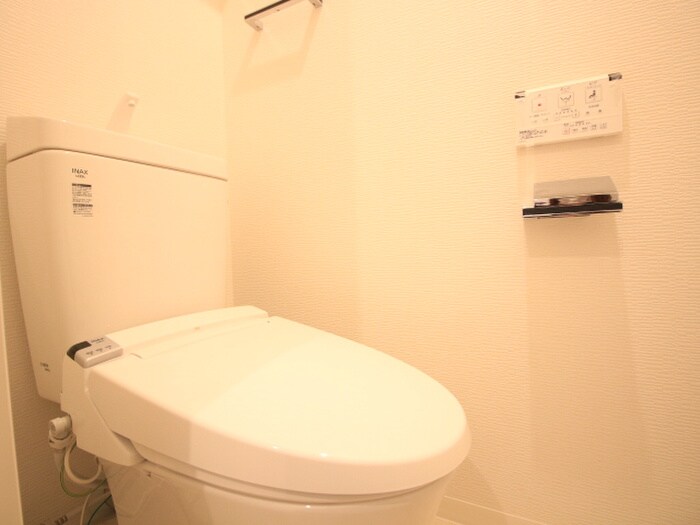 物件内観写真11　(トイレ)