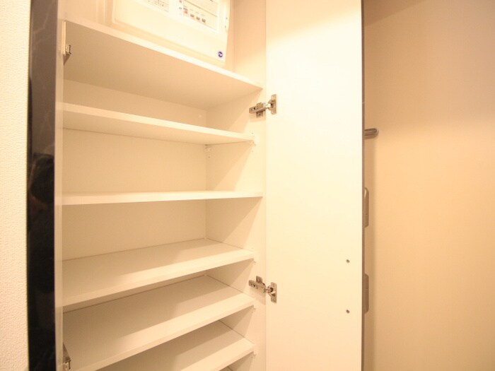 物件内観写真21　(靴箱)