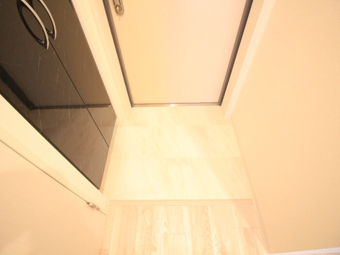 物件内観写真22　(玄関)