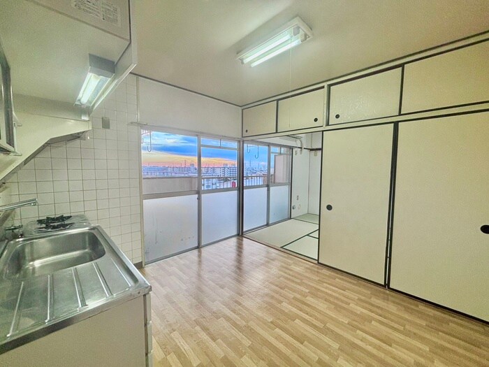 物件内観写真7　(居室)