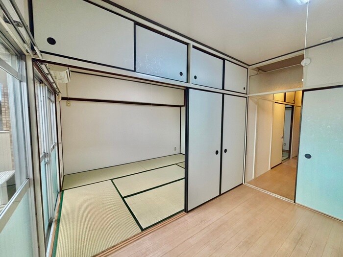 物件内観写真8　(居室)