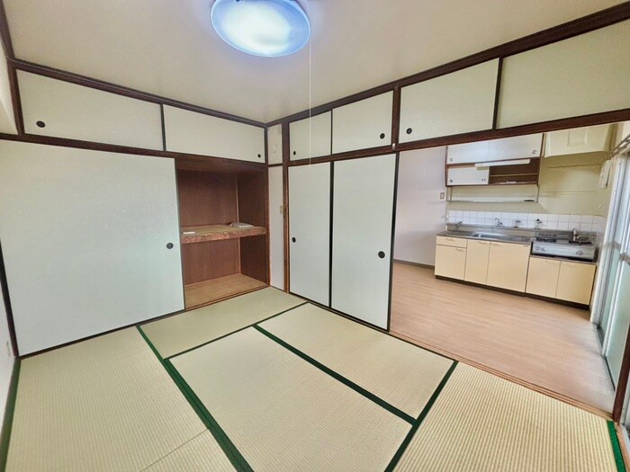 物件内観写真9　(居室)