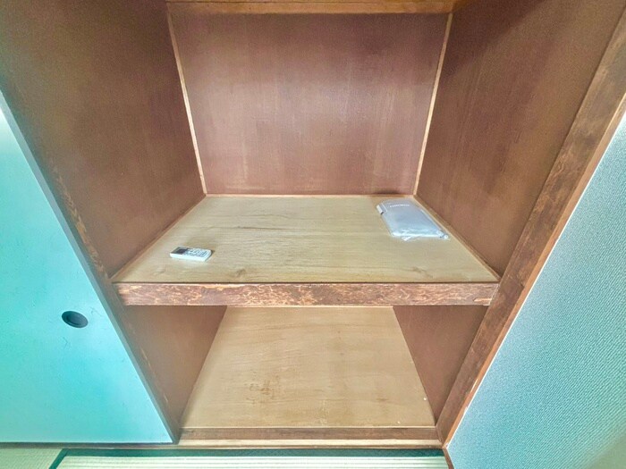 物件内観写真10　(収納)