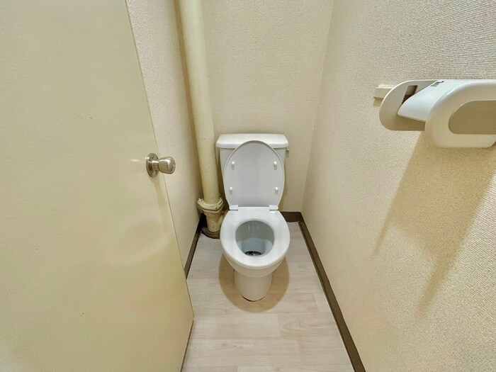物件内観写真17　(トイレ)