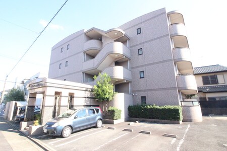 マ・メゾン・リヴェ－ル外観写真