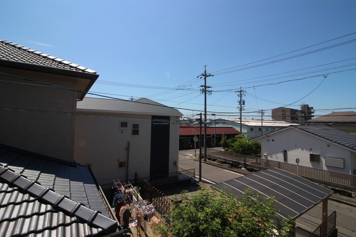 物件内観写真15　(室内からの展望)