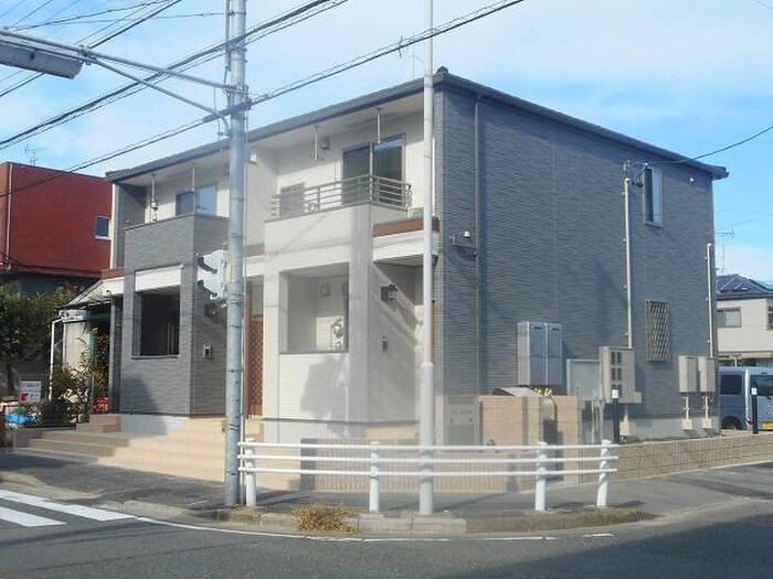 プレジールS岩塚の物件外観写真