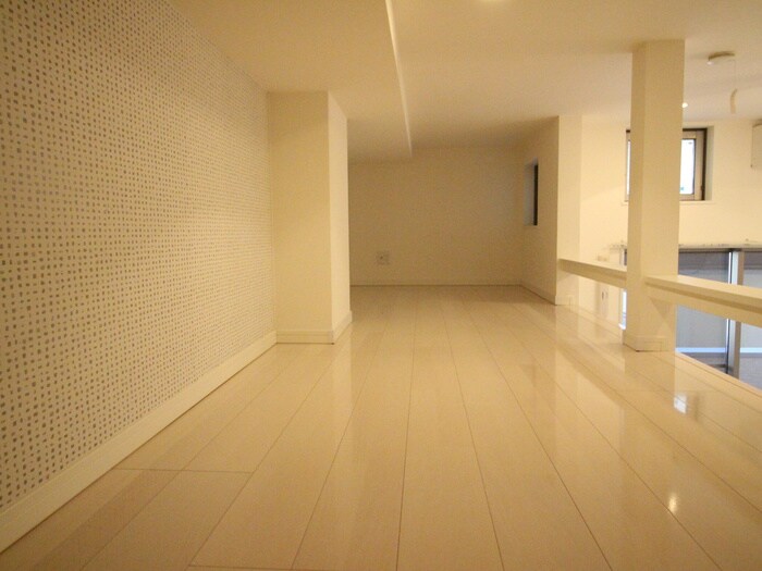 物件内観写真9　(ロフト)