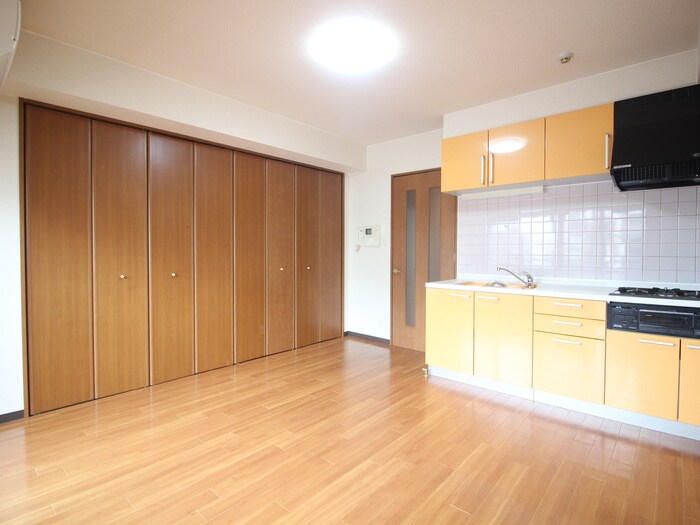 物件内観写真7　(居室)